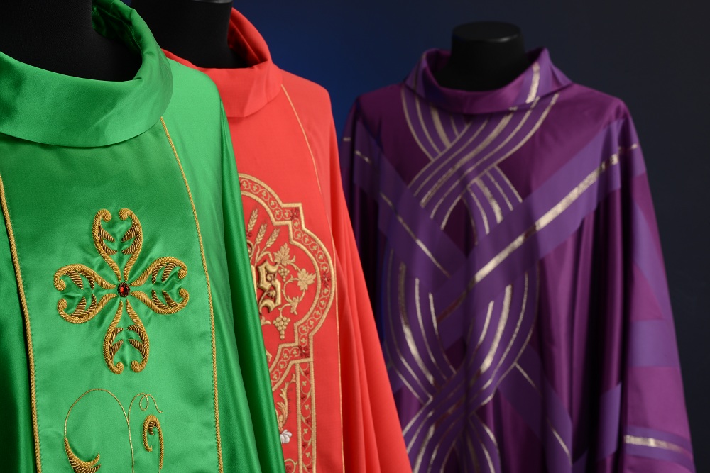 Liturgical chasubles