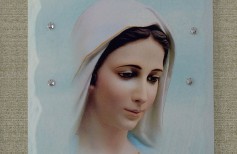 Our Lady of Medjugorje: how Our Lady of Peace is represented