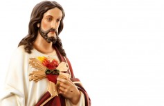 The consecration of the Sacred Heart of Jesus