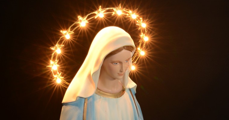 The halo: origins and meaning