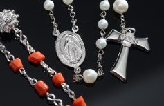 October: the month of the Holy Rosary